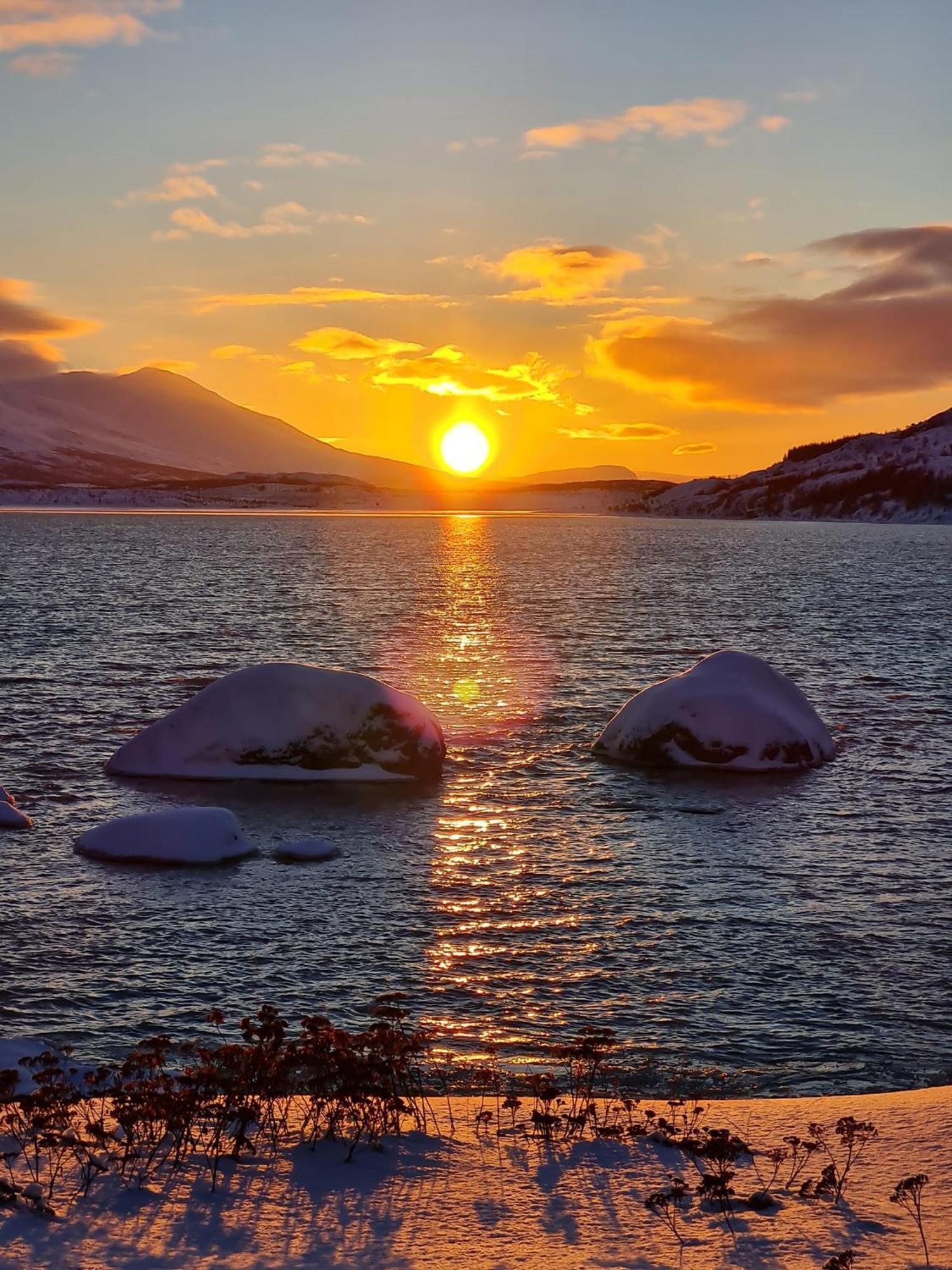 Holssel road 864 Hotel Myvatn Buitenkant foto